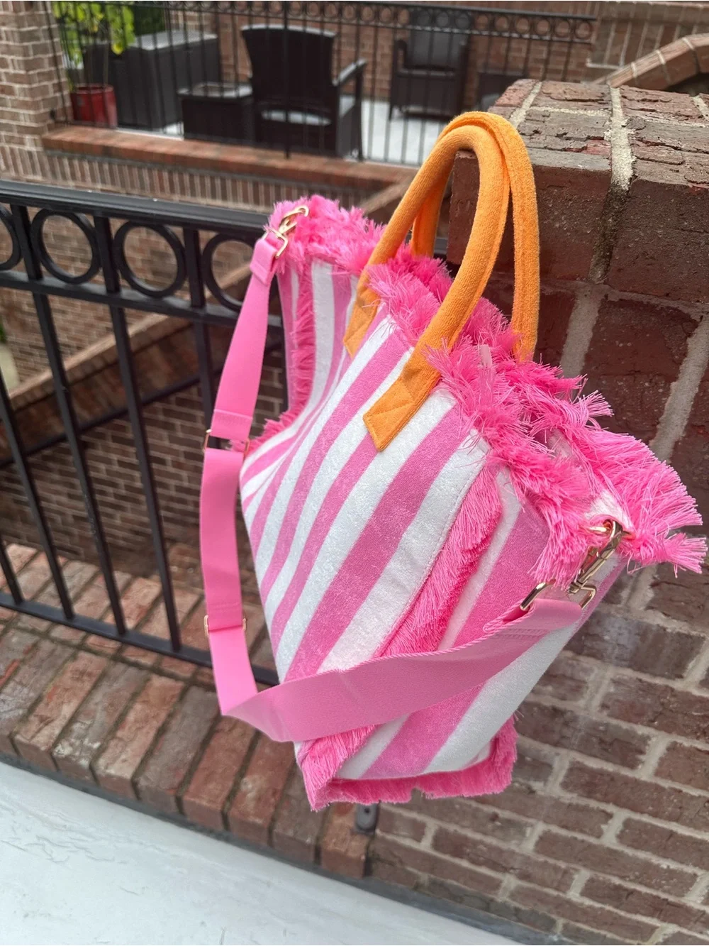 Shiraleah Pink & White Striped Tote Bag with Orange Handles NWT - Picture 9 of 11